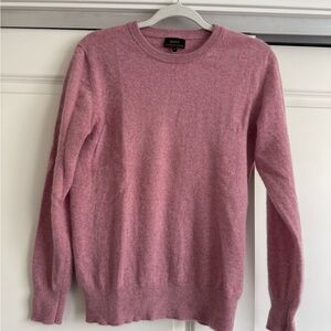 Quince Mongolian Cashmere Crewneck Sweater in Mauve Mist
